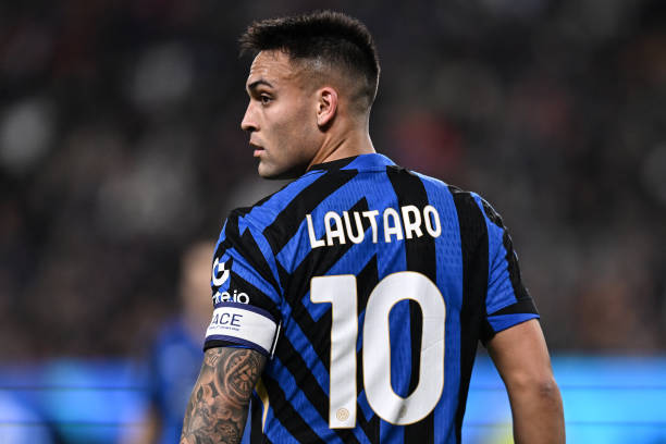 待足球成绩 待足球成绩