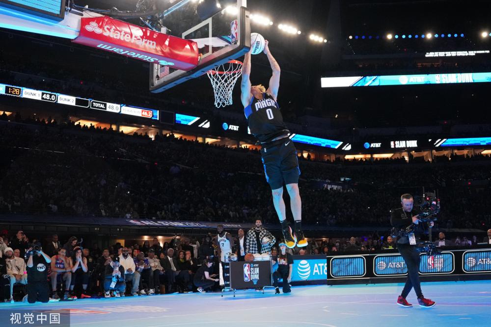 着多重因素 着多重因素